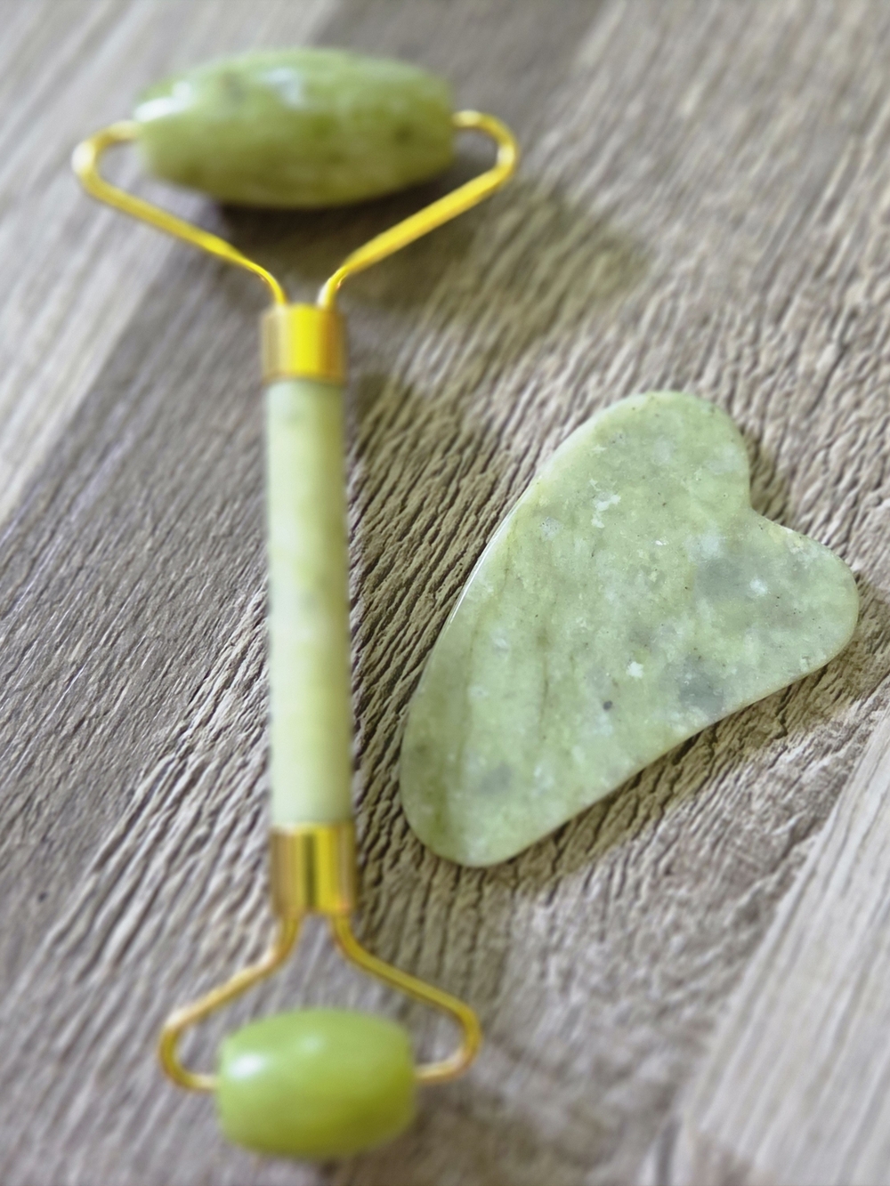 Natural Jade Roller &‎ Gua Sha Facial Set NEW Self Care Spa Bridesmaid Gift